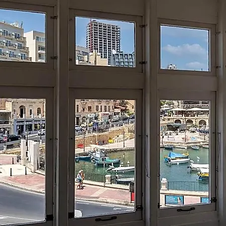 Hostel The Rose