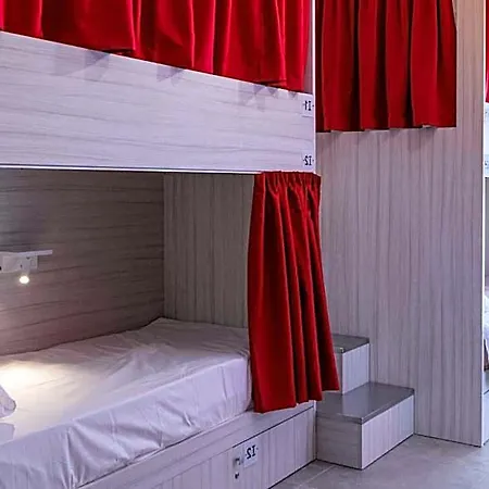 The Rose Hostel Saint Julian's