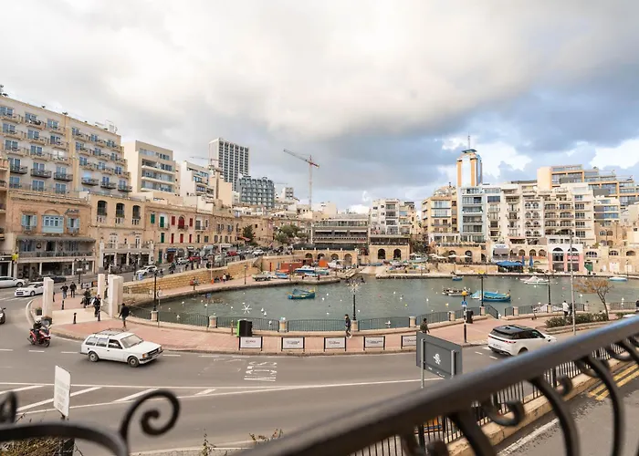 The Rose بيت شباب