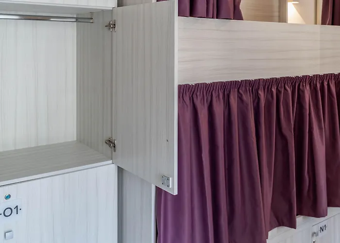 The Rose * سانت جوليان